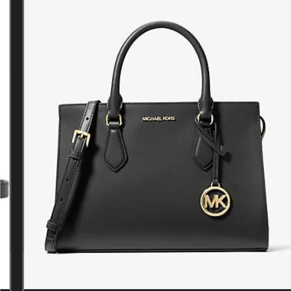 Michael Kors purse brand new. 👜🌹